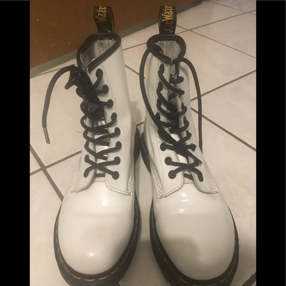 used white doc martens